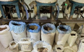 Вилучили бурштину на понад 2 млн грн: на Рівненщині викрито «тіньову мануфактуру»