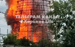 В Харькове масштабный пожар на заводе «Турбоатом»: видео
