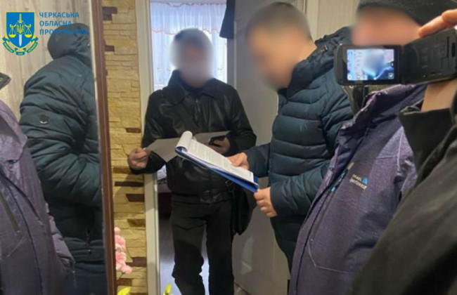 «Идут две грозы»: разоблачили мужчину, который публиковал места вручения повесток с кодовыми словами