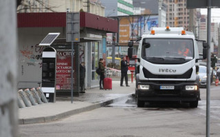 У Львові водія водовоза, який під час дощу спускав із машини воду, притягнуть до відповідальності