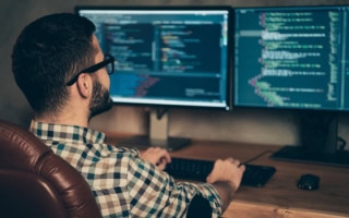 Вже 700 IT-компаній отримали статус критично важливих для економіки України