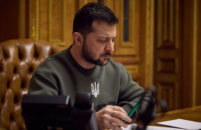 Зеленский подписал законы о продлении военного положения и сроке общей мобилизации