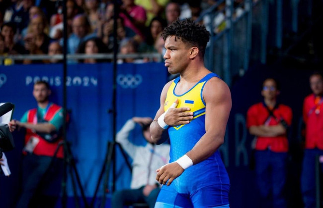Жан Беленюк здобув бронзу на Олімпіаді-2024 у греко-римській боротьбі