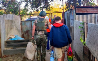 В трех населенных пунктах Донецкой области объявляют принудительную эвакуацию детей