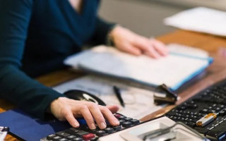 В Хмельницкой области бухгалтер исправительной колонии подозревается в неуплате 1,5 млн грн страхового взноса