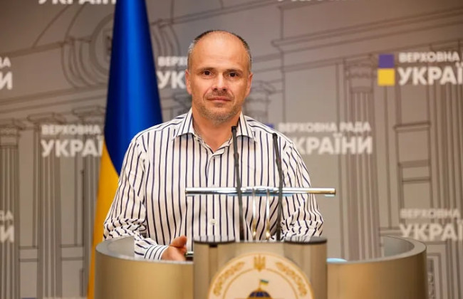 Михаил Радуцкий заявил, что украинцы могут остаться без медуслуг из-за невыполнения нового закона