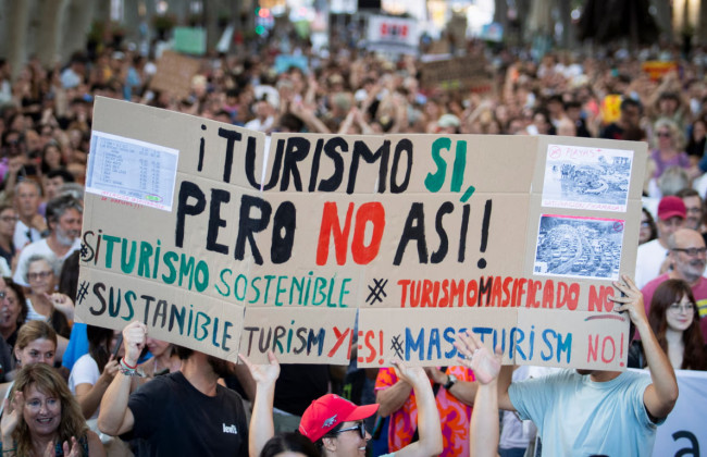Протесты против массового туризма в Испании могут распространиться по Европе, – ЮНЕСКО