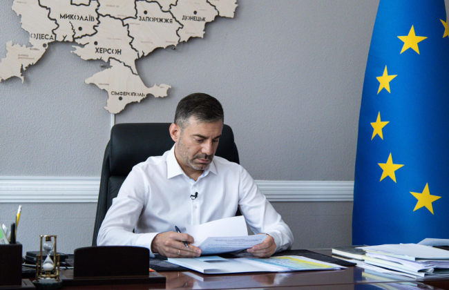 Дмитрий Лубинец заявил о «бумажном терроризме» в отношении госорганов из-за злоупотребления гражданами права на запросы