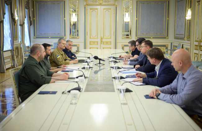 Міністр оборони Литви Лаурінас Кащюнас у Києві зустрівся з Володимиром Зеленським