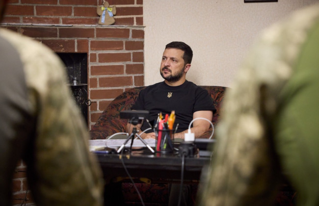 Зеленский: ВСУ продвинулись в Курской области еще на 1-2 км, в плен взяли более 100 российских военных