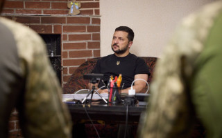 Зеленский: ВСУ продвинулись в Курской области еще на 1-2 км, в плен взяли более 100 российских военных