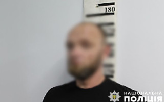 В Киеве задержали мужчину за попытку сжечь квартиру в Святошинском районе