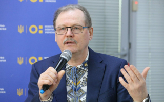 Кабмин уволил Сергея Горбачева с должности образовательного омбудсмена