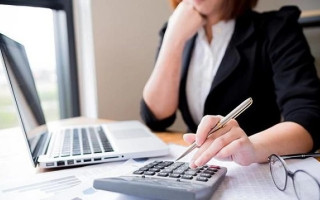 Чи можна зменшити розмір оплати коштів за час встановленого простою в умовах воєнного стану