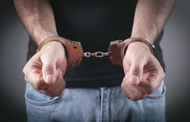 Убил двух знакомых и забросал их тела строительным мусором: в Киевской области мужчина получил 14 лет за решеткой