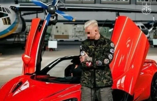 Столичному блогеру Слобоженко объявлено подозрение в уклонении от уплаты более 200 миллионов гривен налогов