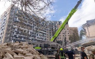 Благотворительный фонд, собравший 378 млн гривен на ремонт Охматдета, не отдает их: позиция сторон
