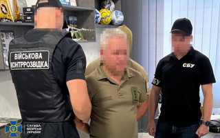 Начальники Бориспольского и Бучанского ТЦК «заработали» на уклонистах более 1 миллиона долларов