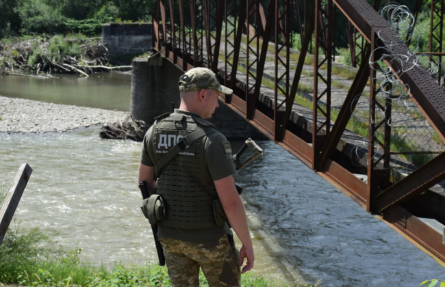В реке Тиса на границе с Румынией обнаружили тело мужчины