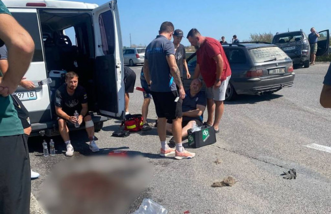 ФК «Ужгород» попал в ДТП перед матчем с «Полесьем-2»: пострадал тренерский состав