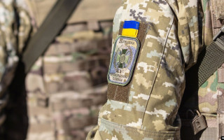 На Львівщині сержант через суд зобов’язав ДПСУ звільнити його зі служби через необхідність догляду за бабусею