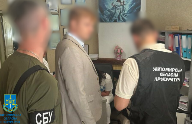 Прокуратура в Житомире заявила, что разоблачила адвоката, который якобы «женил» уклонистов  с женщинами с инвалидностью