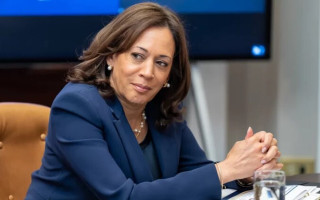 Демократи офіційно обрали Камалу Гарріс кандидаткою на посаду президента США