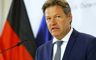 Германия продолжит поддерживать Украину даже в случае изменений в политике США, – вице-канцлер Германии