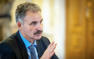Глава Госслужбы по этнополитике Виктор Еленский объяснил, как будут определять связь церкви с рф