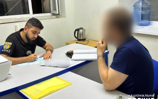 В Одесі чоловік погрожував військовослужбовцям ТЦК пістолетом під час перевірки документів