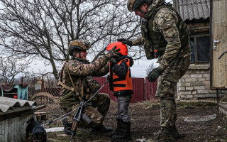 З окремих районів Донеччини проводитимуть евакуацію в примусовий спосіб дітей із їхніми батьками