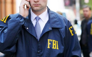 ФБР провело обыски в домах двух американцев, связанных с российскими государственными СМИ
