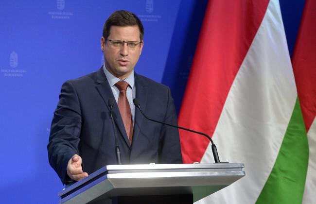 Венгрия угрожает направить беженцев прямо в Брюссель, если не сможет разрешить спор с ЕС по санкциям