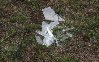 В Польше во время военных учений рикошетом повреждены жилые дома и школа