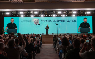 Владимир Зеленский поручил Правительству утвердить два документа для ветеранов