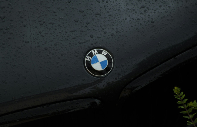 Немецкий концерн BMW обогнал Tesla и стал лидером по продажам электромобилей в Европе