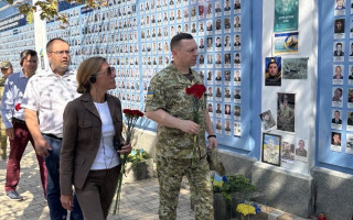 У Київ прибула делегація митної та прикордонної служб США