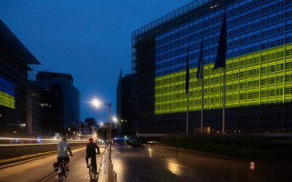 Напередодні Дня Незалежності України будівля Єврокомісії в Брюсселі засяяла синьо-жовтими кольорами