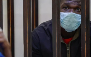 У Кенії п’ятьох правоохоронців судитимуть за сприяння втечі «кенійського вампіра»