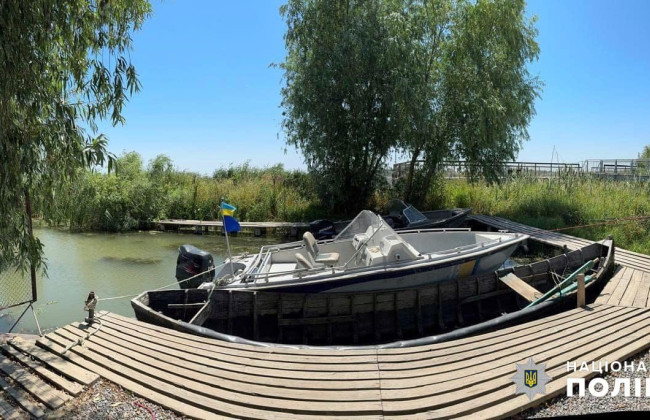 В Одесской области мужчина угнал лодку, однако заплыл на ней недалеко