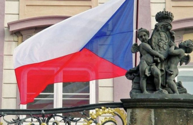 В Чехии мужчине и женщине грозит тюрьма, потому что их ребенок 2 года не ходил в школу