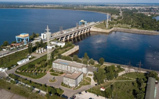 В Киевской ОВА сообщили, когда возобновят проезд по дамбе Киевской ГЭС