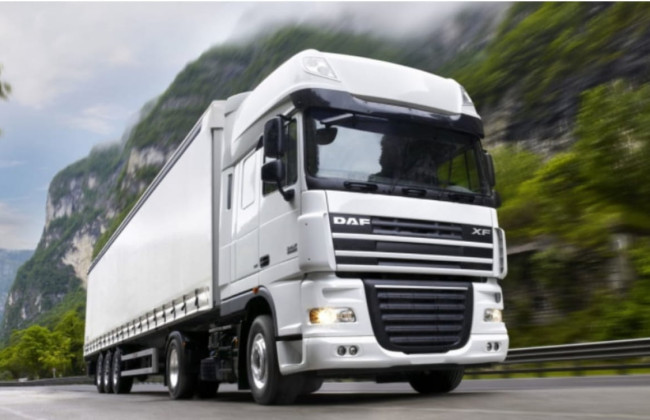 В Киеве ограничено движение крупногабаритного транспорта из-за жары