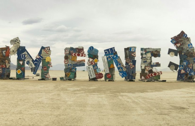 Iʼm Fine: Україна презентувала інсталяцію з руїн на фестивалі Burning Man, фото