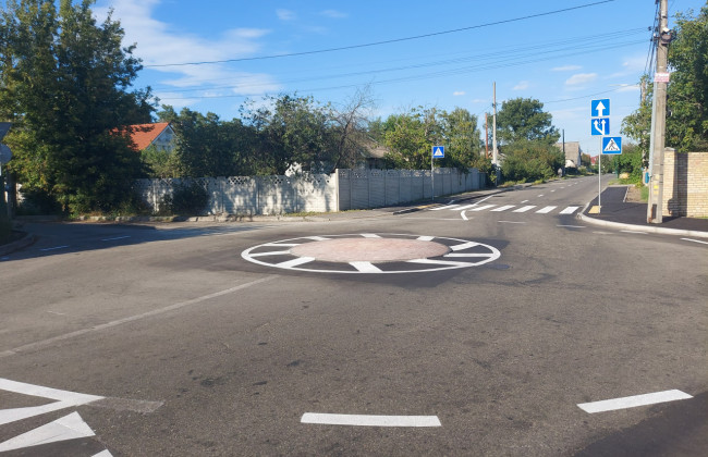 В Киеве на перекрестках для снижения количества аварий обустроят кольцевые развязки