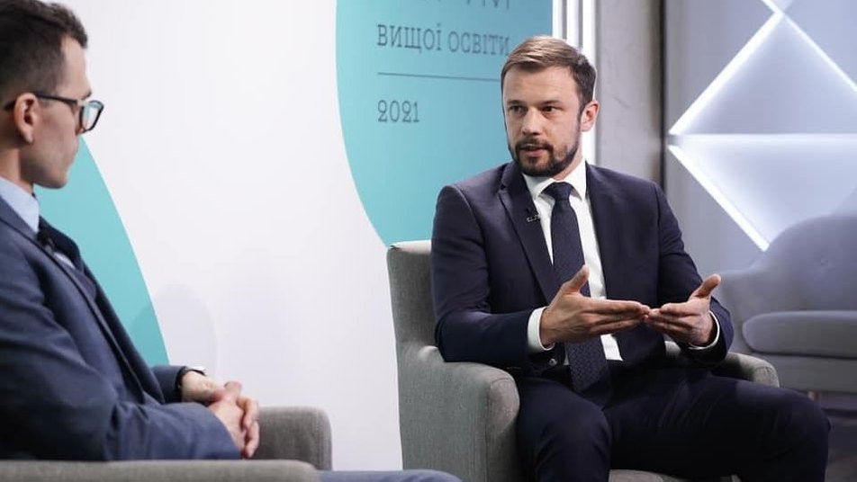 Щоб підняти зарплати вчителям удвічі, потрібно додаткові 100 млрд грн – голова освітнього комітету Ради