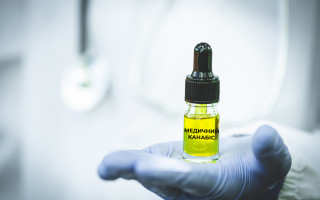 В Минздраве ответили, когда утвердят полный перечень состояний, при которых пациентам будут выписывать лекарства на основе медицинского каннабиса