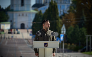 Україна успішно випробувала першу власну балістичну ракету – Президент