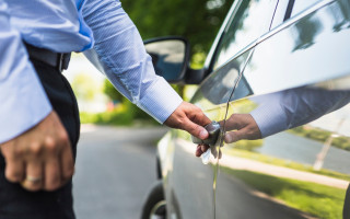 Латвія передасть Україні нову партію конфіскованих авто у водіїв, які сіли за руль у стані сп’яніння