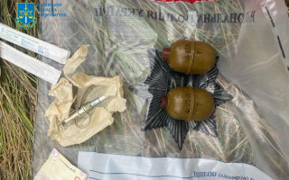 На Вінниччині чоловіка судитимуть за продаж бойових гранат і патронів
